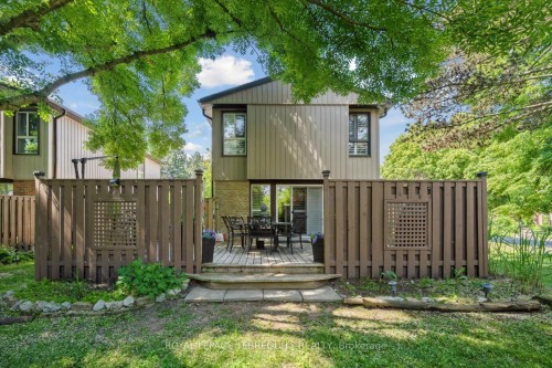 1825 Hyde Mill Crescent, Mississauga, ON - Outdoor With Deck Patio Veranda