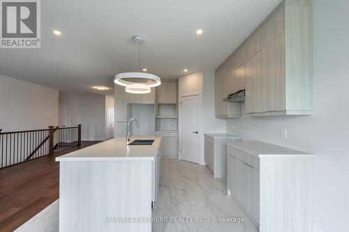 316 Stathis Boulevard, Sarnia, ON - Indoor Photo Showing Kitchen With Double Sink