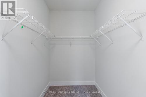 316 Stathis Boulevard, Sarnia, ON - Indoor With Storage