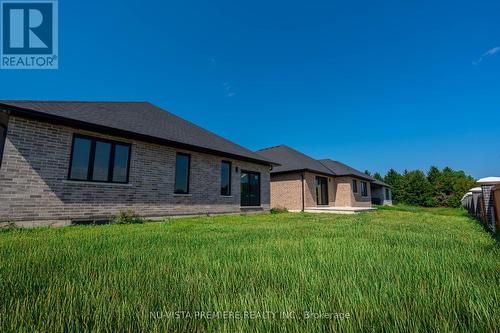 316 Stathis Boulevard, Sarnia, ON - Outdoor