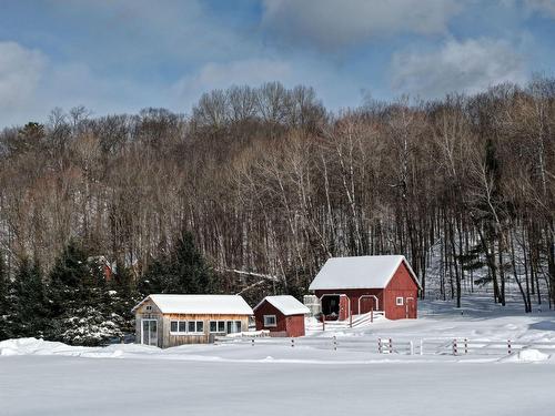 Barn - 30 Ch. Des Cavernes, Cantley, QC - Outdoor With View
