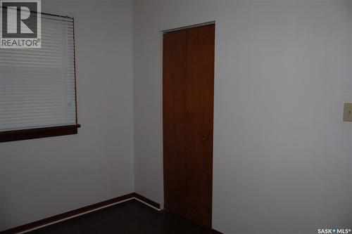 505 3Rd Avenue E, Assiniboia, SK - Indoor Photo Showing Other Room