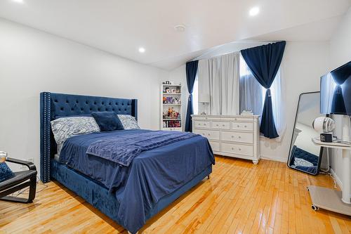 Chambre à coucher - 388 Rue Du Colibri, Rosemère, QC - Indoor Photo Showing Bedroom