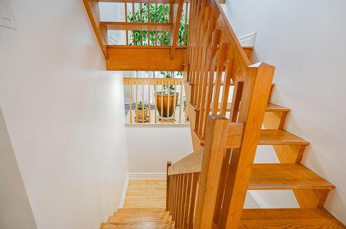 Escalier - 388 Rue Du Colibri, Rosemère, QC - Indoor Photo Showing Other Room