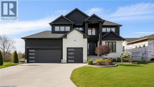 1052 WALTON Avenue  North Perth, ON N4W 3S2