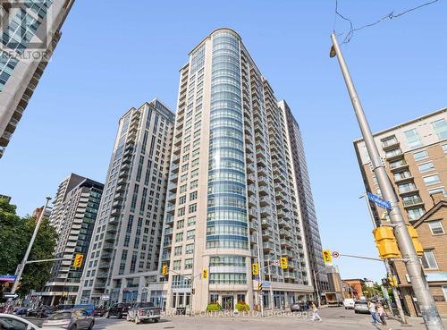 407 - 195 BESSERER STREET  Ottawa, ON K1N 0B6