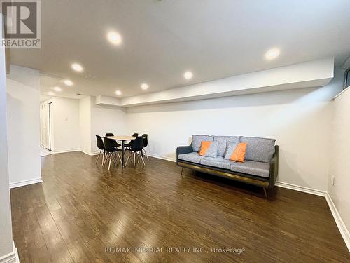 Bsmt - 254 Browndale Crescent, Richmond Hill, ON - Indoor