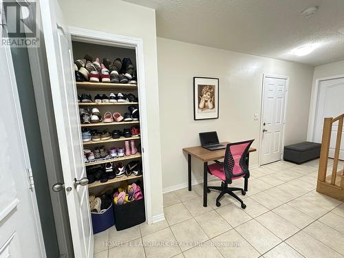 17 Birchfield Crescent, Caledon, ON - Indoor Photo Showing Other Room
