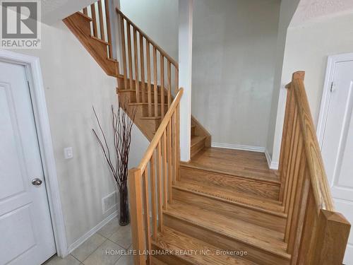 17 Birchfield Crescent, Caledon, ON - Indoor Photo Showing Other Room