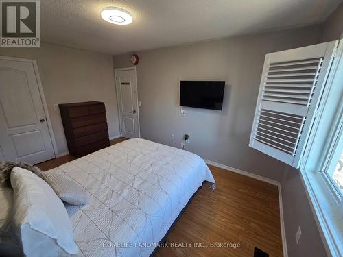 17 Birchfield Crescent, Caledon, ON - Indoor Photo Showing Bedroom
