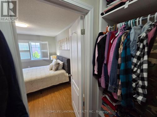 17 Birchfield Crescent, Caledon, ON - Indoor