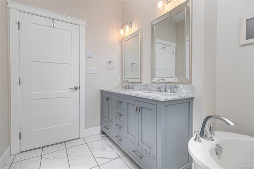 2115 Erinan Blvd, Sooke, BC 