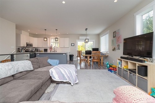 2115 Erinan Blvd, Sooke, BC 