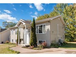 101 Herman ST  Dieppe, NB E1A 0L4
