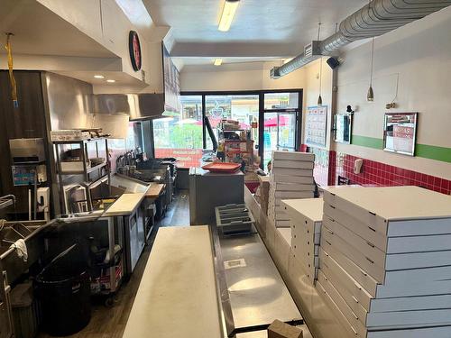 Restaurant - 4801  - 4817 Rue Wellington, Montréal (Verdun/Île-Des-Soeurs), QC - Indoor Photo Showing Other Room