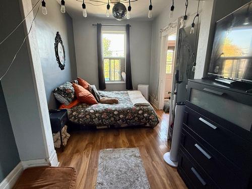 Bedroom - 4801  - 4817 Rue Wellington, Montréal (Verdun/Île-Des-Soeurs), QC - Indoor Photo Showing Bedroom
