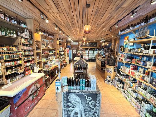 Commerce - 4801  - 4817 Rue Wellington, Montréal (Verdun/Île-Des-Soeurs), QC - Indoor