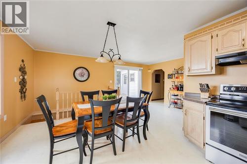 5459 Confederation Line, Plympton-Wyoming, ON - Indoor