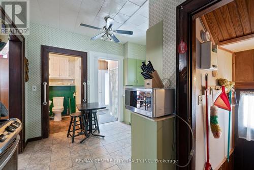 14 James Street, Strathroy-Caradoc (Nw), ON - Indoor