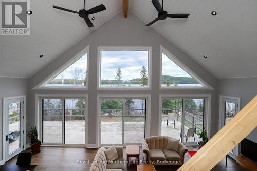 429 Fox Run Drive, Temagami, ON - Indoor