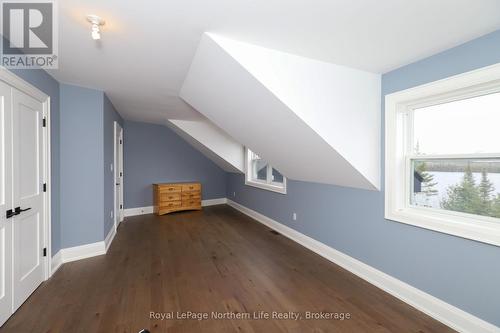 429 Fox Run Drive, Temagami, ON - Indoor Photo Showing Other Room