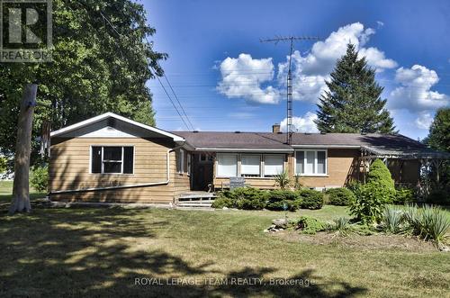 5740 Carman Road S, South Dundas, ON - Outdoor