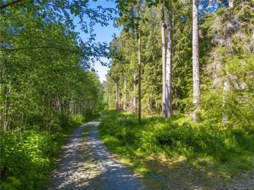 660 Fulmar Rd, Qualicum Beach, BC 