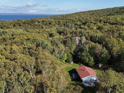 5735 West Bay Rd, Roberta, NS 