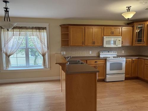 15,16,19 20, 24 Gemstone Place, Central Onslow, NS 