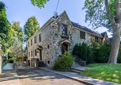 4619 Av. de Kensington  Montréal (Côte-Des-Neiges/Notre-Dame-De-Grâce), QC H4B 2W6