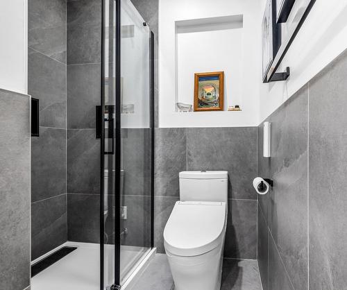 Salle de bains - 4619 Av. De Kensington, Montréal (Côte-Des-Neiges/Notre-Dame-De-Grâce), QC - Indoor Photo Showing Bathroom