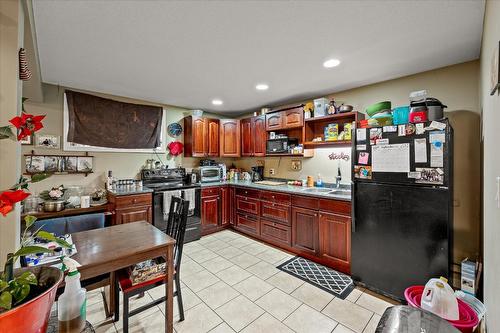 155 Langford Road, Kelowna, BC - Indoor