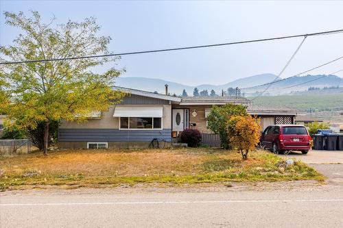 155 Langford Road, Kelowna, BC - Outdoor