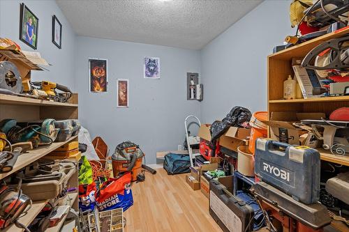 155 Langford Road, Kelowna, BC - Indoor Photo Showing Other Room