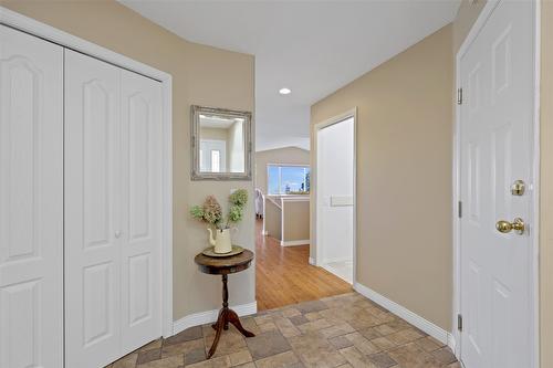 31-1575 Springhill Drive, Kamloops, BC - Indoor Photo Showing Other Room