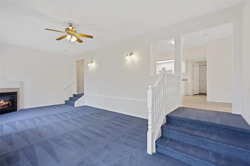 31-1575 Springhill Drive, Kamloops, BC - Indoor With Fireplace