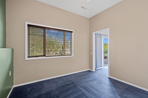 31-1575 Springhill Drive, Kamloops, BC - Indoor Photo Showing Other Room