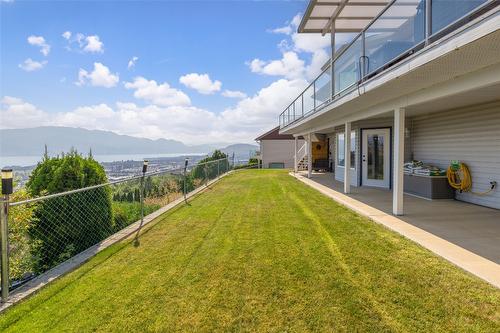 3285 Sundance Drive, West Kelowna, BC - Outdoor