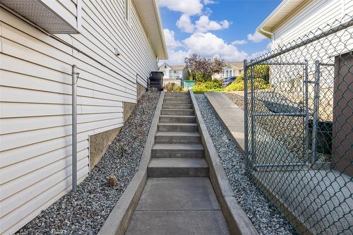 3285 Sundance Drive, West Kelowna, BC - Outdoor With Exterior