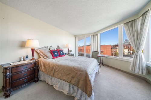 605-1234 Wharf St, Victoria, BC - Indoor Photo Showing Bedroom