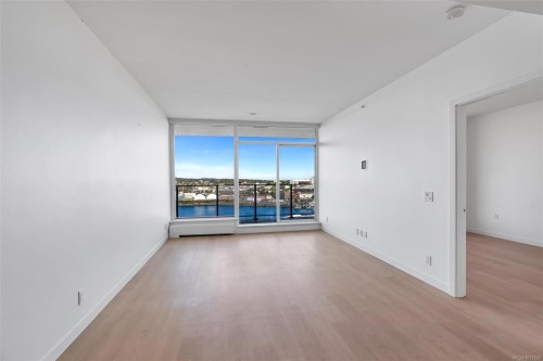 1208-363 Tyee Rd, Victoria, BC - Indoor Photo Showing Other Room