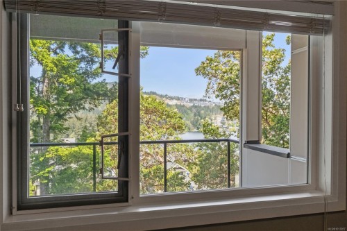 101-1145 Sikorsky Rd, Langford, BC - Indoor Photo Showing Other Room