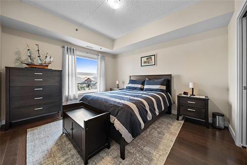 308-130 Creek Bend Rd, Winnipeg, MB 