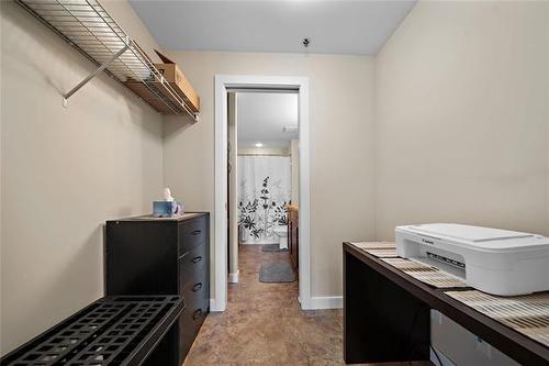 308-130 Creek Bend Rd, Winnipeg, MB 