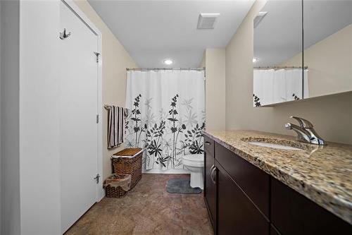 308-130 Creek Bend Rd, Winnipeg, MB 