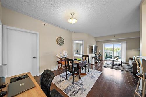 308-130 Creek Bend Rd, Winnipeg, MB 