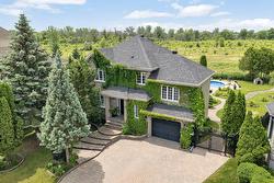 126 Rue Tougas  Saint-Constant, QC J5A 2R8