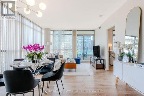 801 - 281 Mutual Street, Toronto, ON - Indoor Photo Showing Dining Room