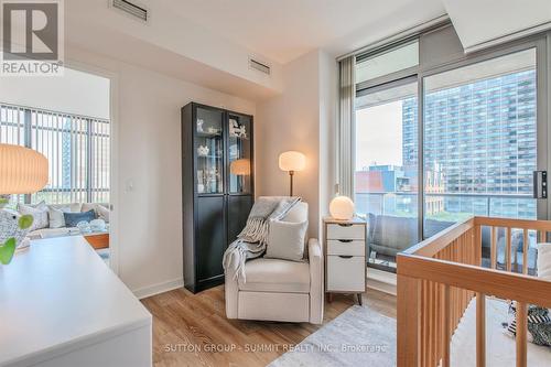 801 - 281 Mutual Street, Toronto, ON - Indoor