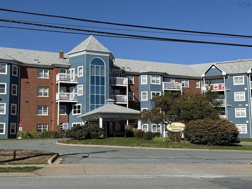 411 512 Parkland Drive  Halifax, NS B3S 1N1